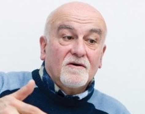 Alberto Matos considera “justo” que o Parlamento celebre o 25 de Abril