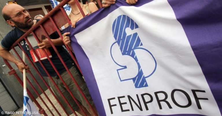 “A contratação de 2500 professores não resolve o problema” denuncia a FENPROF