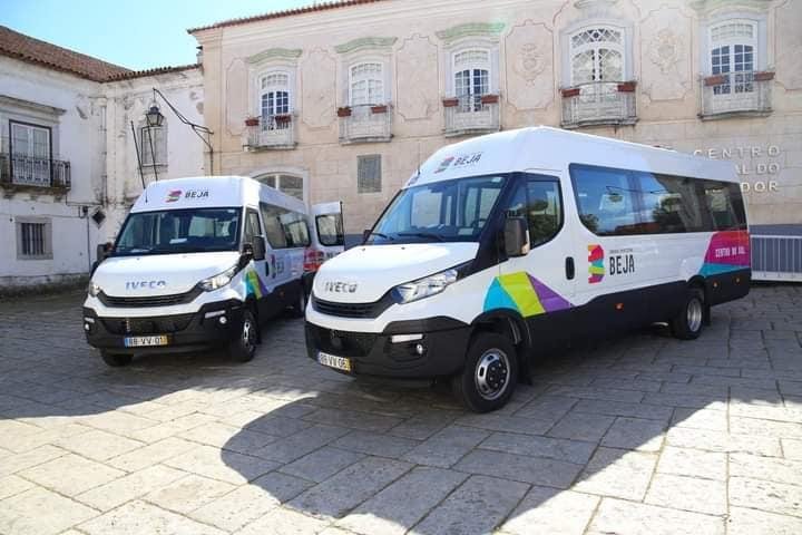 Beja: Câmara adquiriu viaturas para transporte gratuito de estudantes