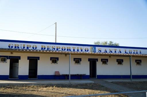 “Nos distritais poucas são as equipas que têm condições para praticar futebol em segurança” observa Leandro Oliveira