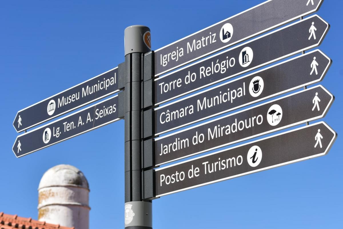 R dio Castrense Barrancos Instalou Sistema De Sinal tica Tur stica r-dio-castrense-barrancos-instalou-sistema-de-sinal-tica-tur-stica