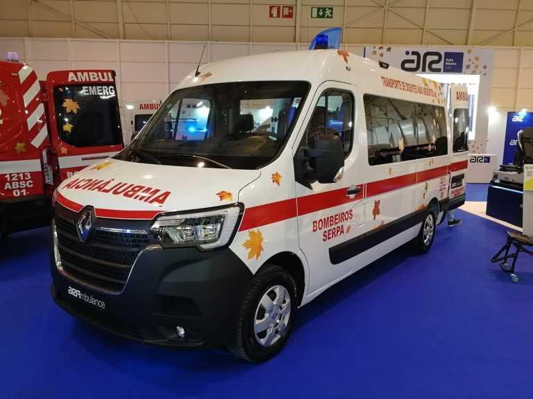 Serpa: Autarquia apoia bombeiros da cidade na aquisição de uma nova ambulância