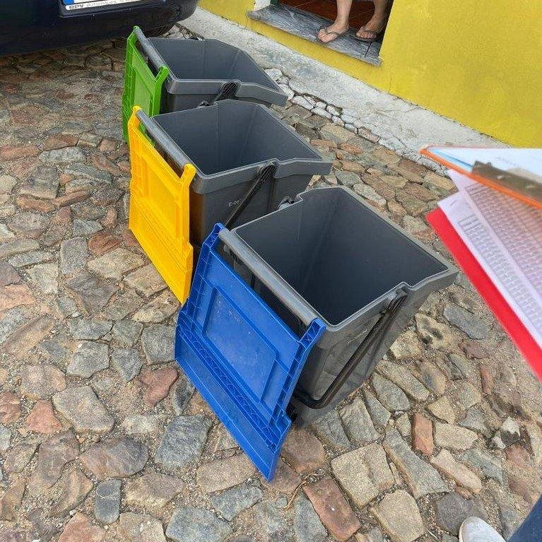 Cuba está a distribuir contentores no concelho para recolha seletiva porta-a-porta