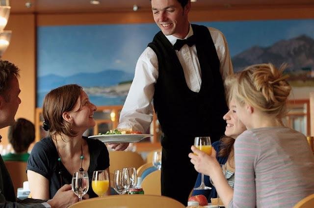 “Os vistos de trabalho têm que ser passados de forma mais célere”  afirma Vítor Silva