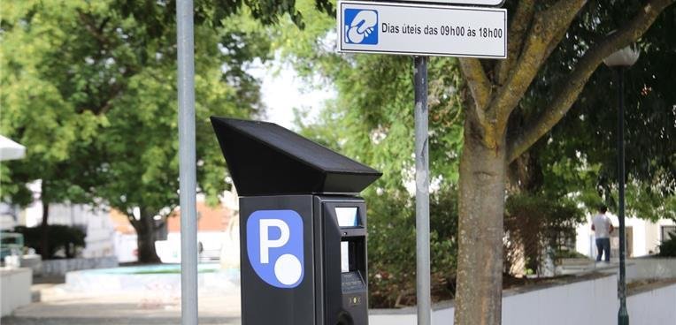 Beja instala novos parquímetros com novas funcionalidades disponíveis