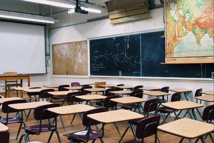 <strong>Escolas perderam um quinto dos alunos </strong><strong>nos últimos</strong><strong> 10 anos</strong>