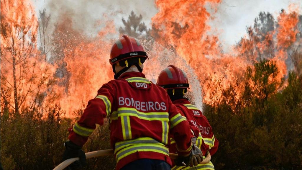 “Os seguros não salvaguardam os interesses dos bombeiros” revela Domingos Fabela