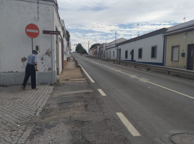 Infraestruturas de Portugal vai realizar trabalhos de pavimentação na EN 121 – Freguesia de Beringel