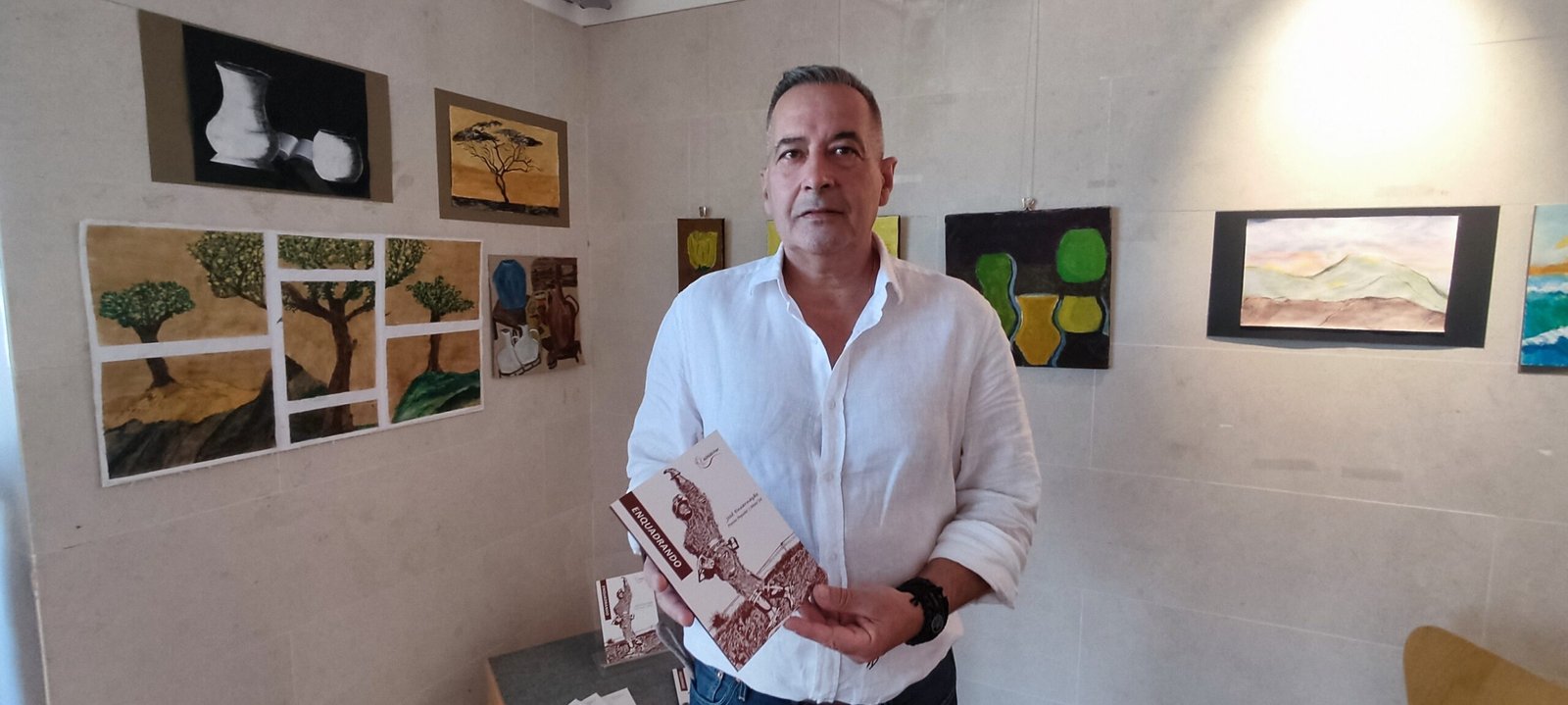 José Francisco Encarnação lançou livro de Poesia Popular “Enquadrando”