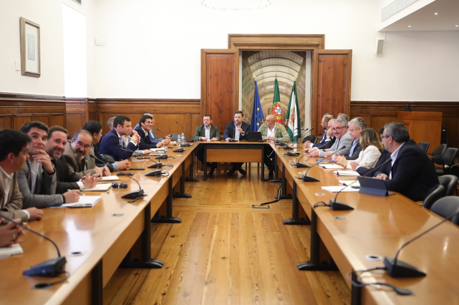 Autarcas Socialistas do Alentejo querem “isenções das portagens na A6 e na A2”