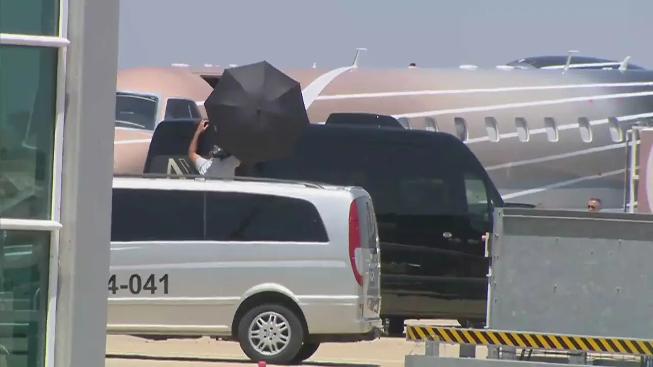 Estrela Pop Taylor Swift aterrou esta sexta-feira no Aeroporto de Beja