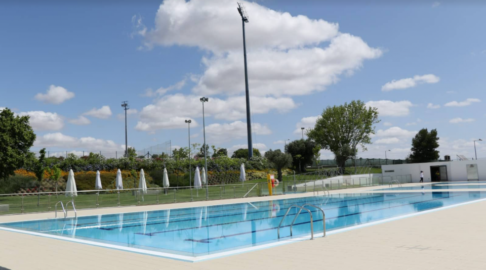 Piscinas de Alvito reabrem este sábado ao público