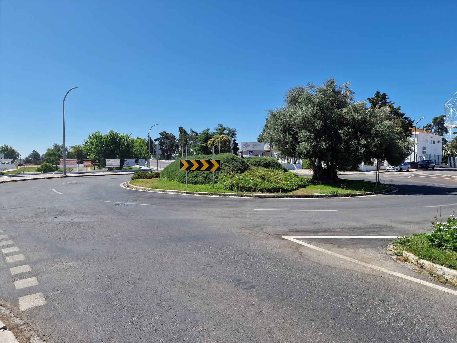 Beja iniciou obras de correção de pavimento junto à “Rotunda do Pastor”