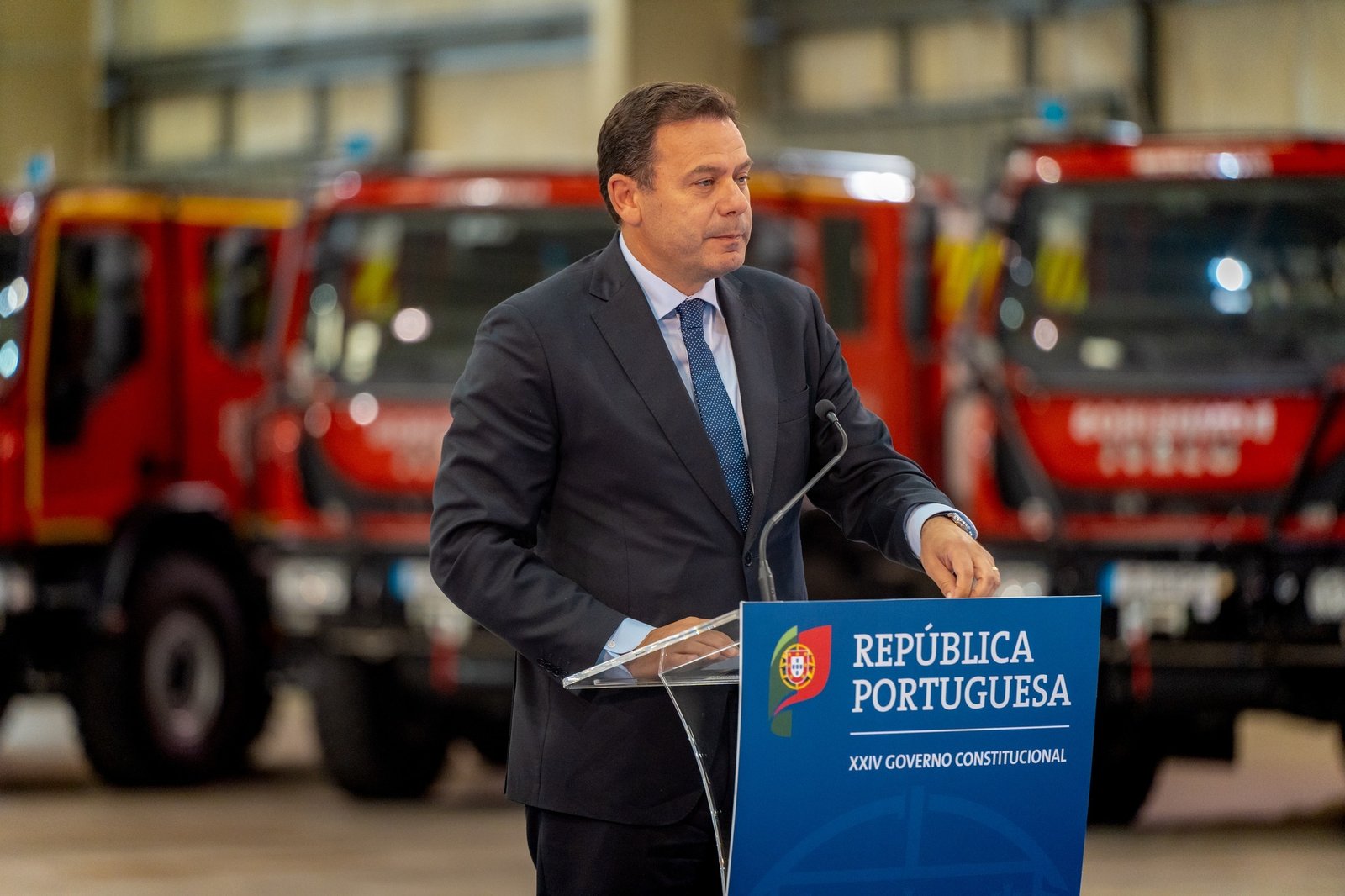 Bombeiros receberam novos veículos de combate a incêndios
