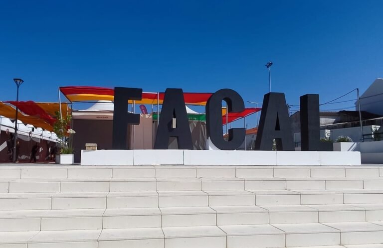 Almodôvar continua em festa no segundo dia da FACAL 2025 – Diogo Piçarra sobe ao palco esta noite