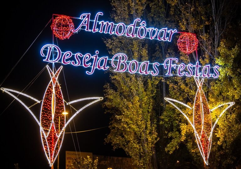 Almodôvar lança campanha “O Meu Natal é no Comércio Tradicional” e Concurso de Montras