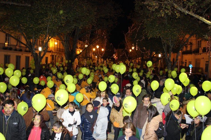 Cercibeja promove hoje mais uma “Noite Colorida”