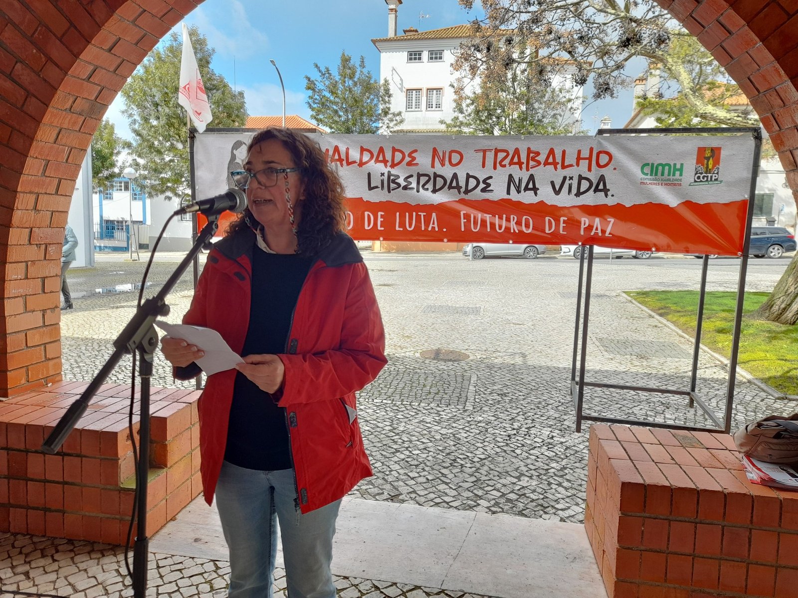 Iniciativa “Igualdade no trabalho. Liberdade na vida – Tempo de luta. Futuro de paz” termina hoje