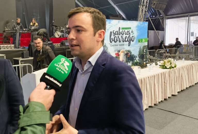 Ourique: Órgãos Autárquicos eleitos a 12 de outubro tomam posse esta sexta-feira Ourique: Órgãos Autárquicos eleitos a 12 de outubro tomam posse esta sexta-feira