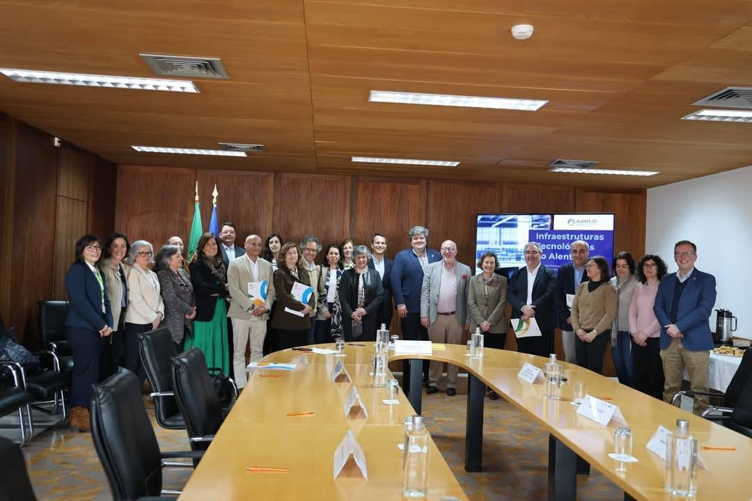 Contrato de financiamento de construção do edifício do CEBAL foi ontem assinado em Évora