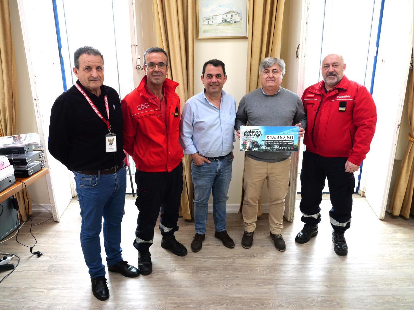 Câmara de Castro verde entregou mais de 13 mil euros aos Bombeiros locais oriundos da Bilheteira dos “Sabores do Borrego”