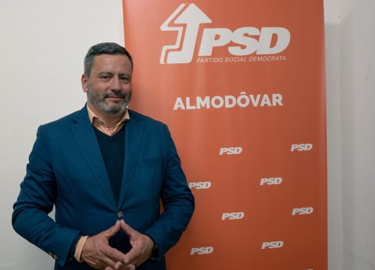 José Tadeu Freitas assume hoje a presidência da Câmara Municipal de Almodôvar José Tadeu Freitas assume hoje a presidência da Câmara Municipal de Almodôvar
