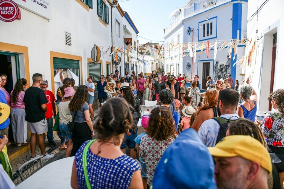 Odemira: Hoje é o segundo dia da inauguração do Festival “Montras” em São Luís