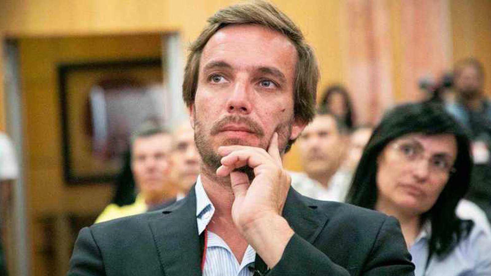 O PS e PCP deveriam “corar de vergonha e pedir desculpa sempre que falam na região” afirma o deputado do PSD, Gonçalo Valente