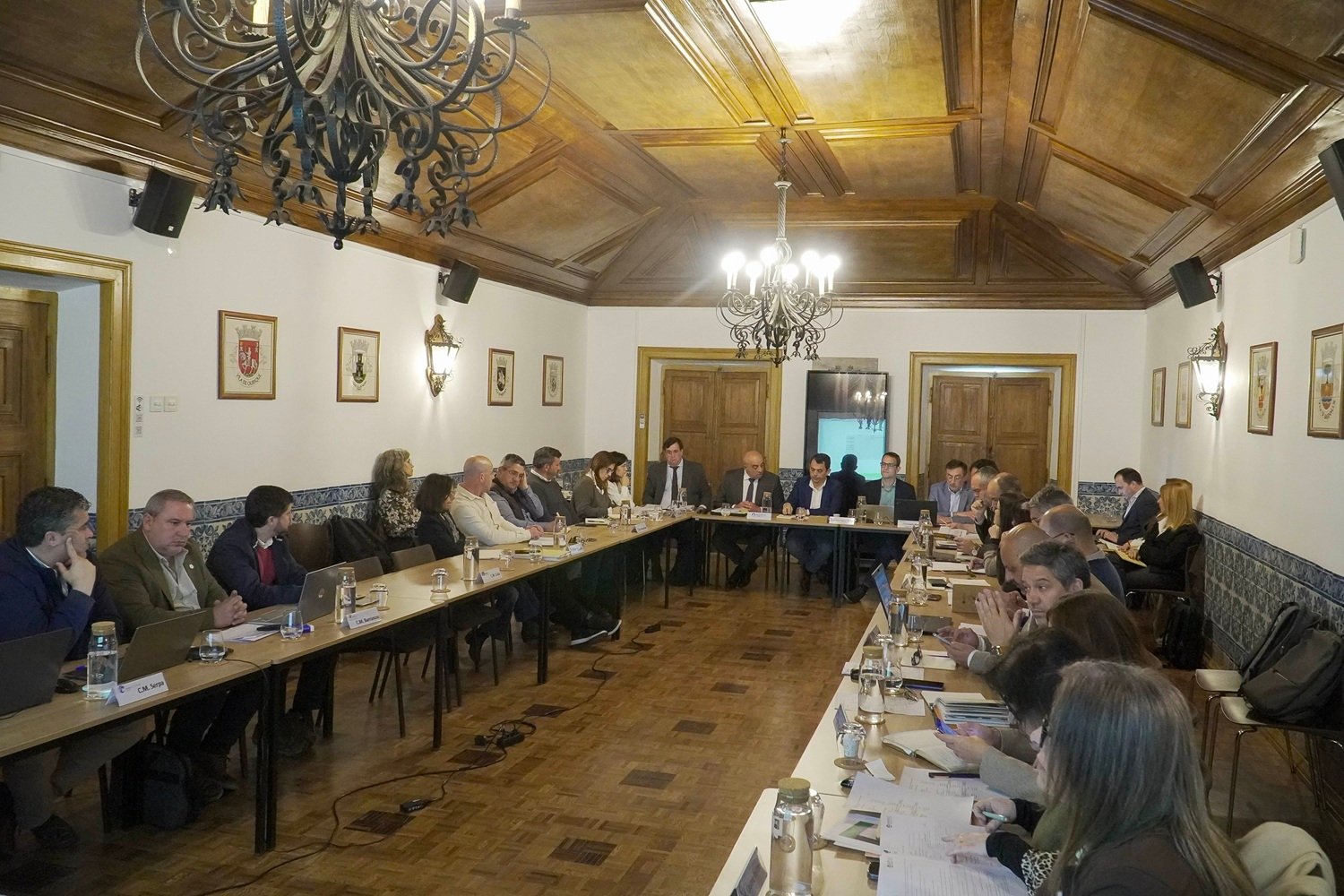 Autarcas do Baixo Alentejo reúnem com Alentejo 2030 e ERSAR para discutir investimentos e gestão de recursos