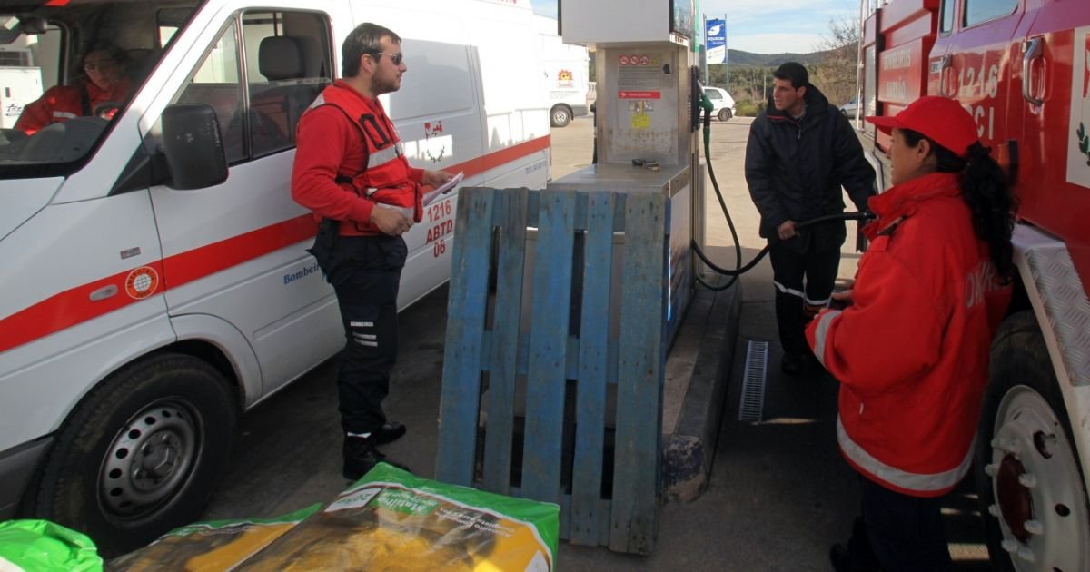 Bombeiros “querem respostas do governo” para a crise do aumento dos combustíveis até sexta feira