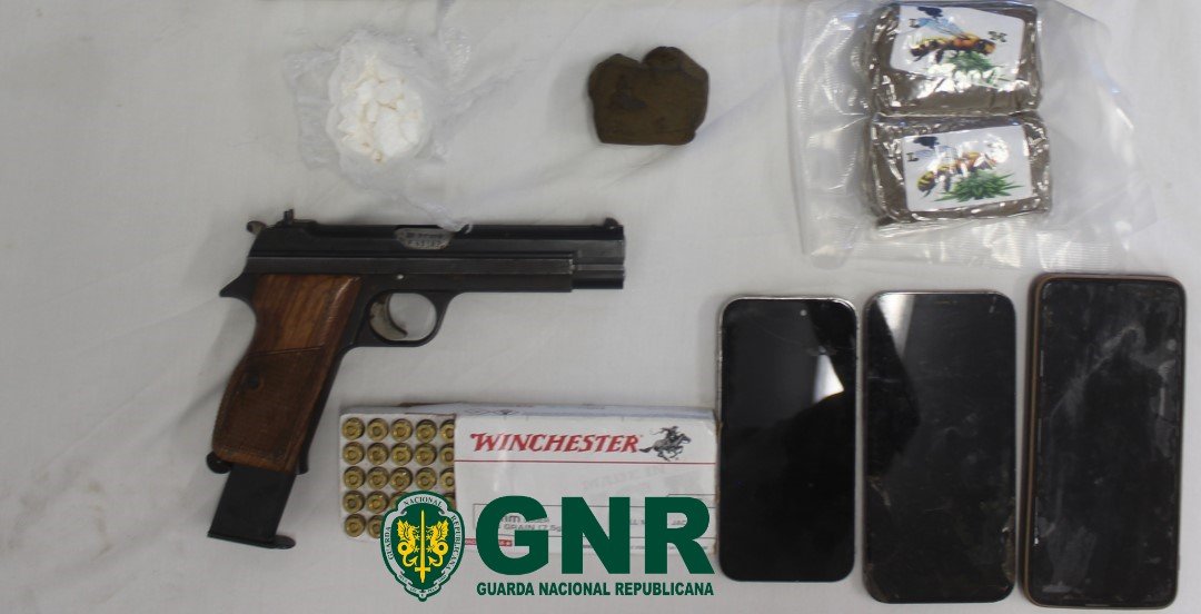 Odemira: Homem detido por tráfico de droga e posse de arma proibida