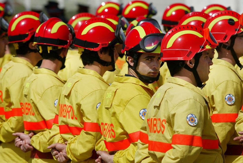 “O governo tem que responder às inquietações dos bombeiros” alerta Domingos Fabela