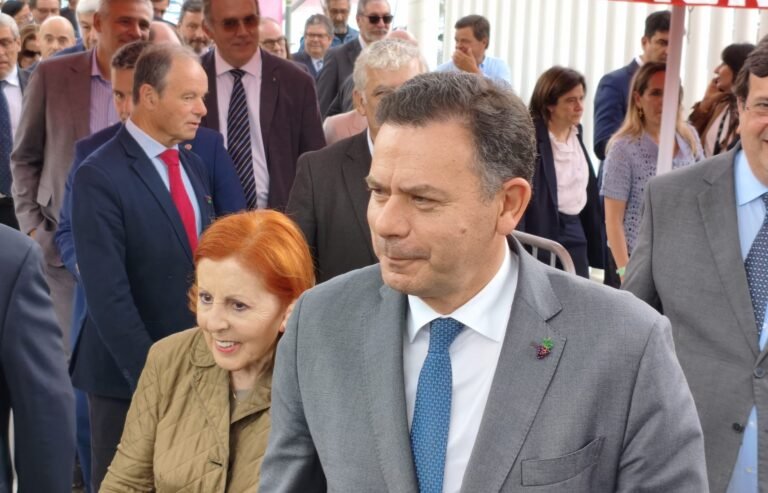 Primeiro-Ministro quer ligar Beja, Évora e Portalegre por autoestrada para reforçar coesão e economia