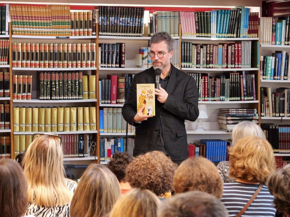 Pedro Chagas Freitas marcou presença na Feira do Livro em Castro Verde