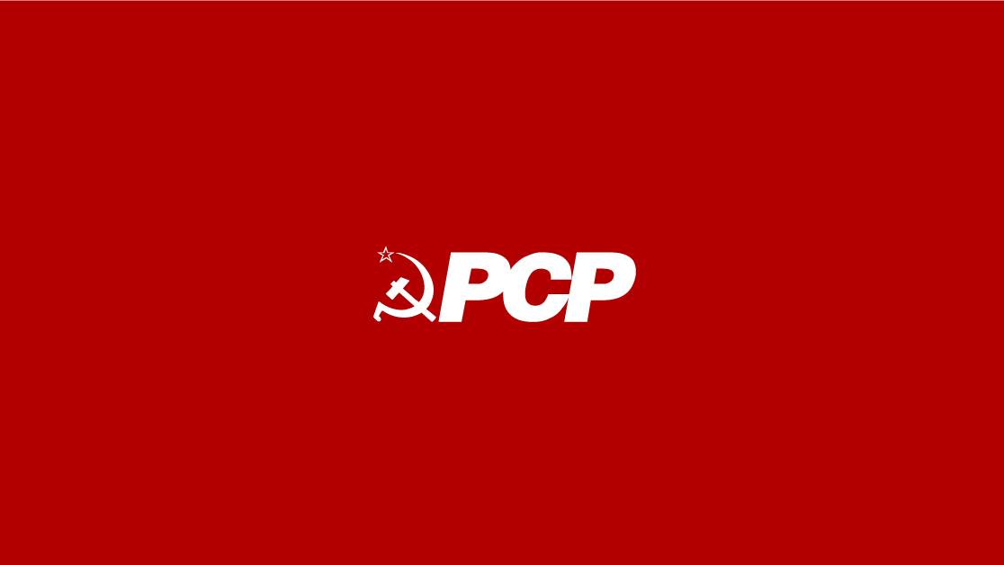 O governo está a ser “uma desilusão completa” afirma a DORBE do PCP