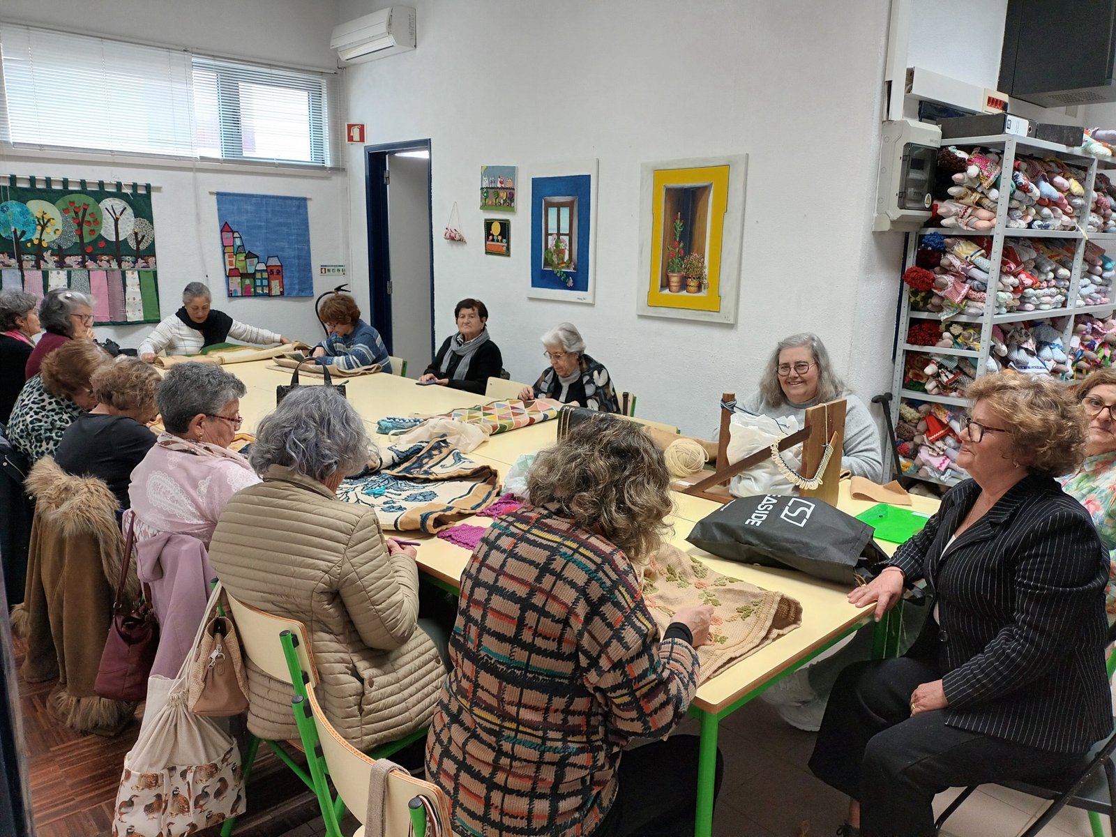 Associação Sénior Castrense celebra 16 anos com convívio e música
