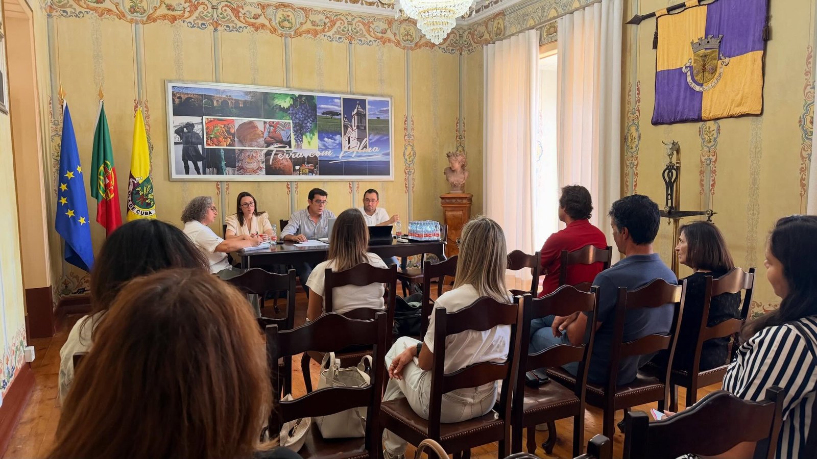 Conselho Municipal de Educação de Cuba reuniu no Salão Nobre da autarquia