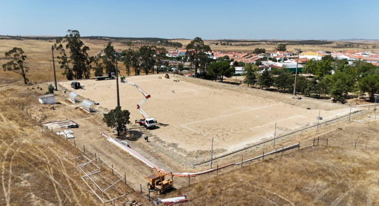 Município de Castro Verde conclui renovação da iluminação do Campo de Futebol da Sete