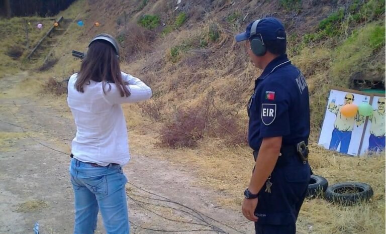 PSP de Beja promove curso de formação para obtenção de licença de uso e porte de arma