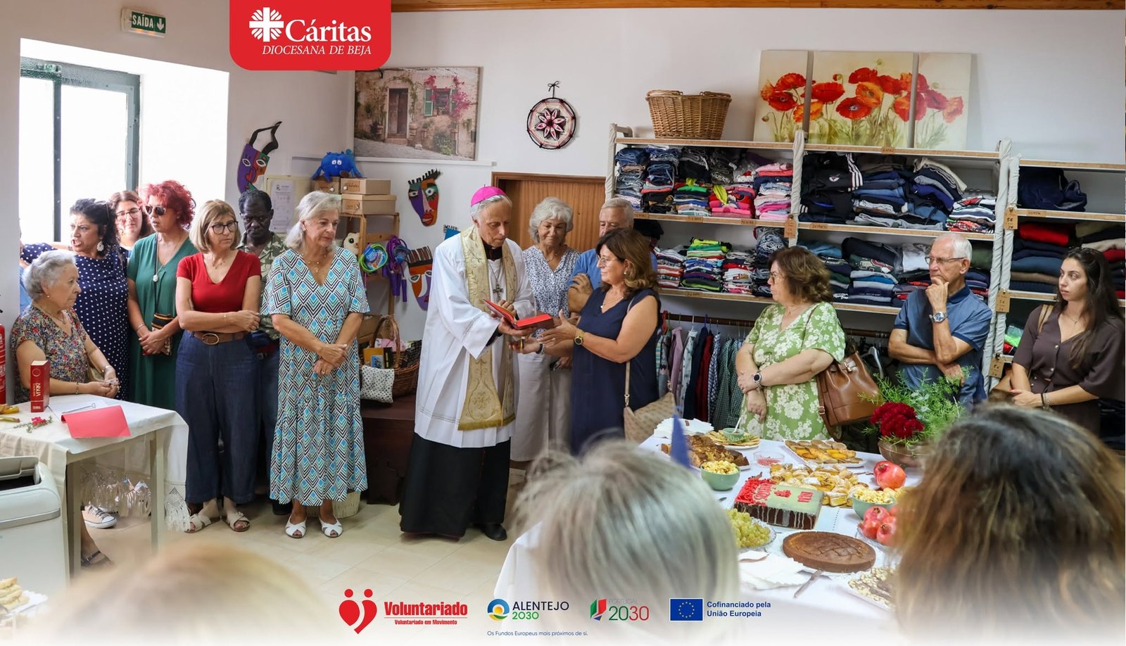 Cáritas reabre loja solidária com gestão assegurada por voluntárias