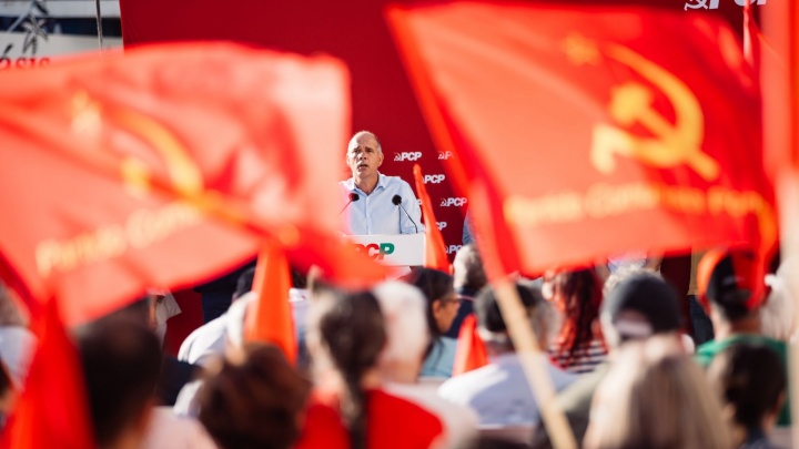 “Se o governo seguisse as políticas que o PCP defende o pais estaria muito melhor” diz Miguel Violante